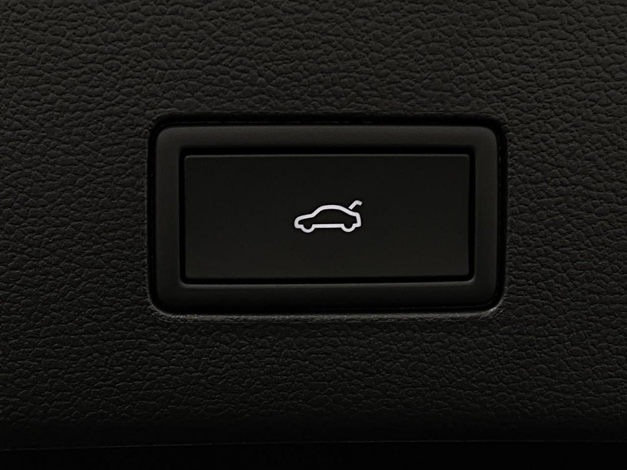 2026 Volkswagen Atlas Cross Sport 2.0T SEL R-Line Black 4MOTION