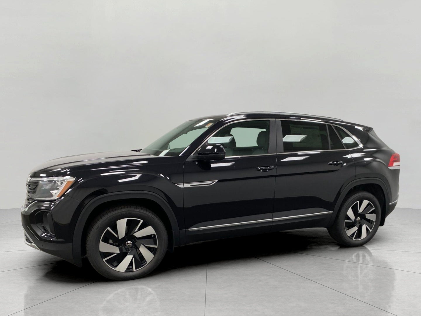 2026 Volkswagen Atlas Cross Sport 2.0T SEL 4MOTION