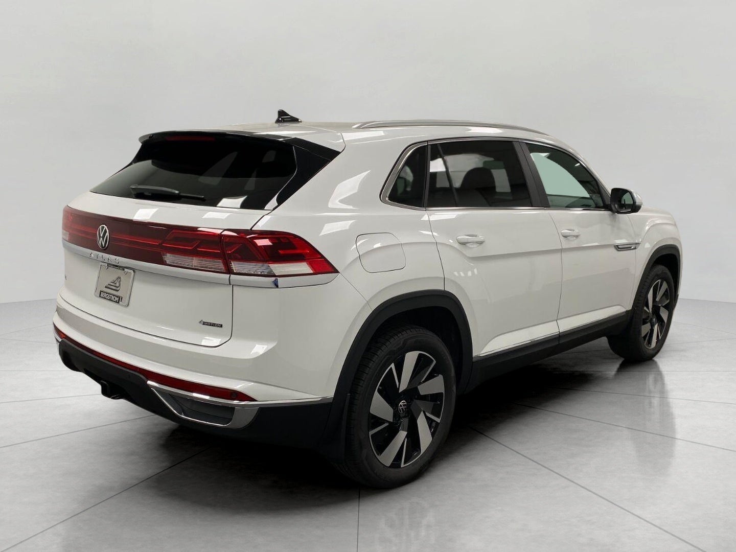 2026 Volkswagen Atlas Cross Sport 2.0T SEL 4MOTION