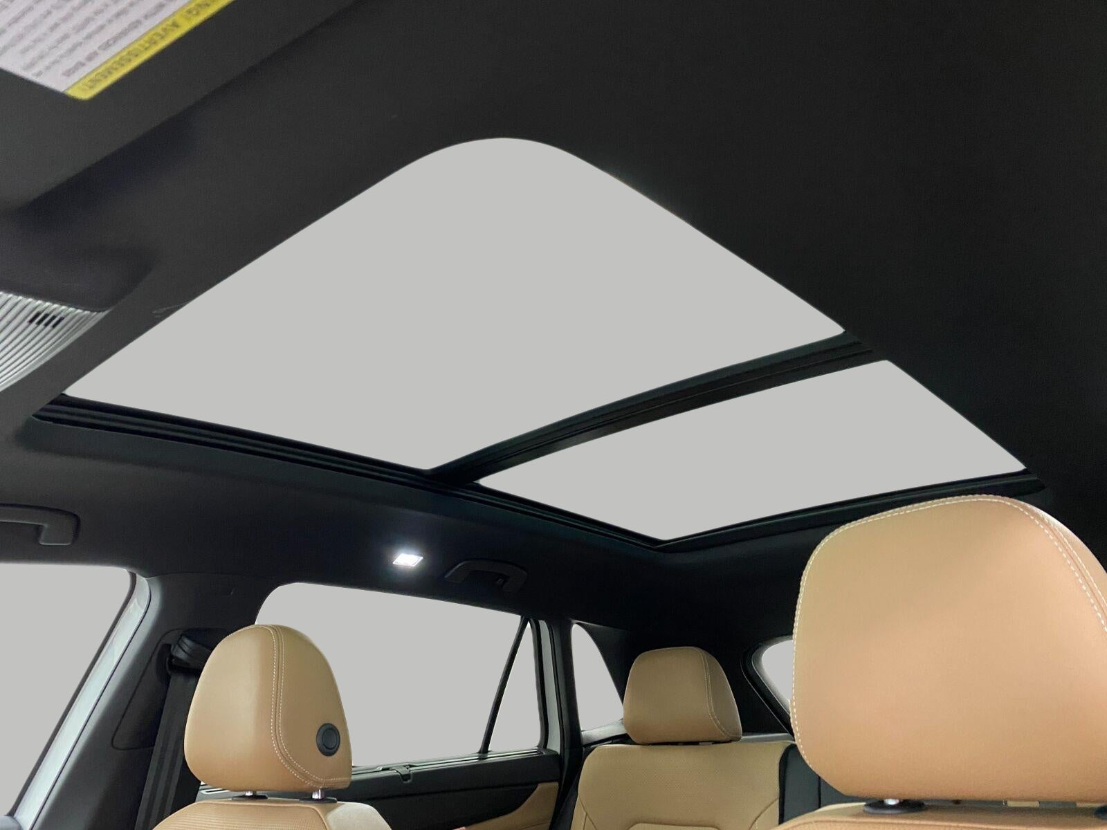 2026 Volkswagen Atlas Cross Sport 2.0T SEL 4MOTION