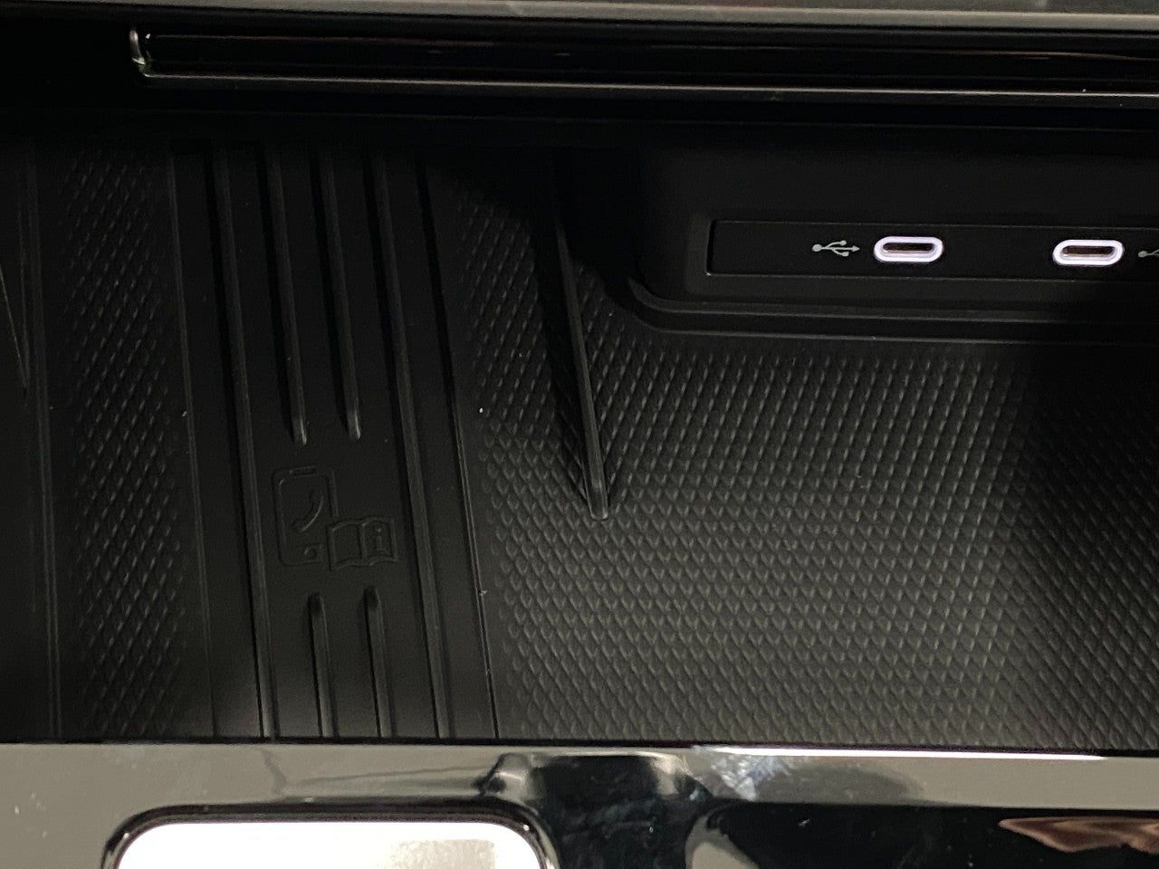 2026 Volkswagen Atlas Cross Sport 2.0T SEL 4MOTION