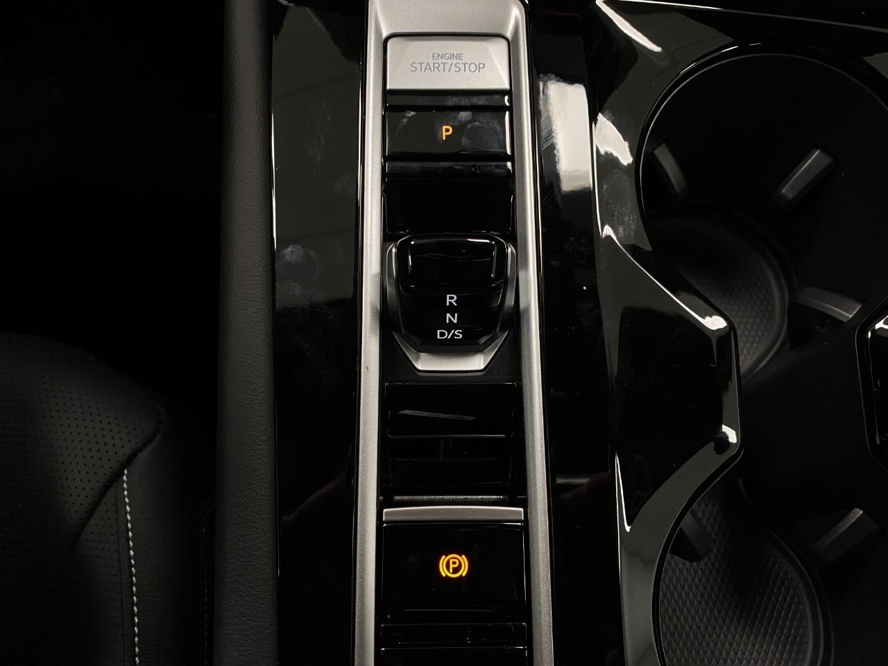 2026 Volkswagen Atlas Cross Sport 2.0T SEL 4MOTION