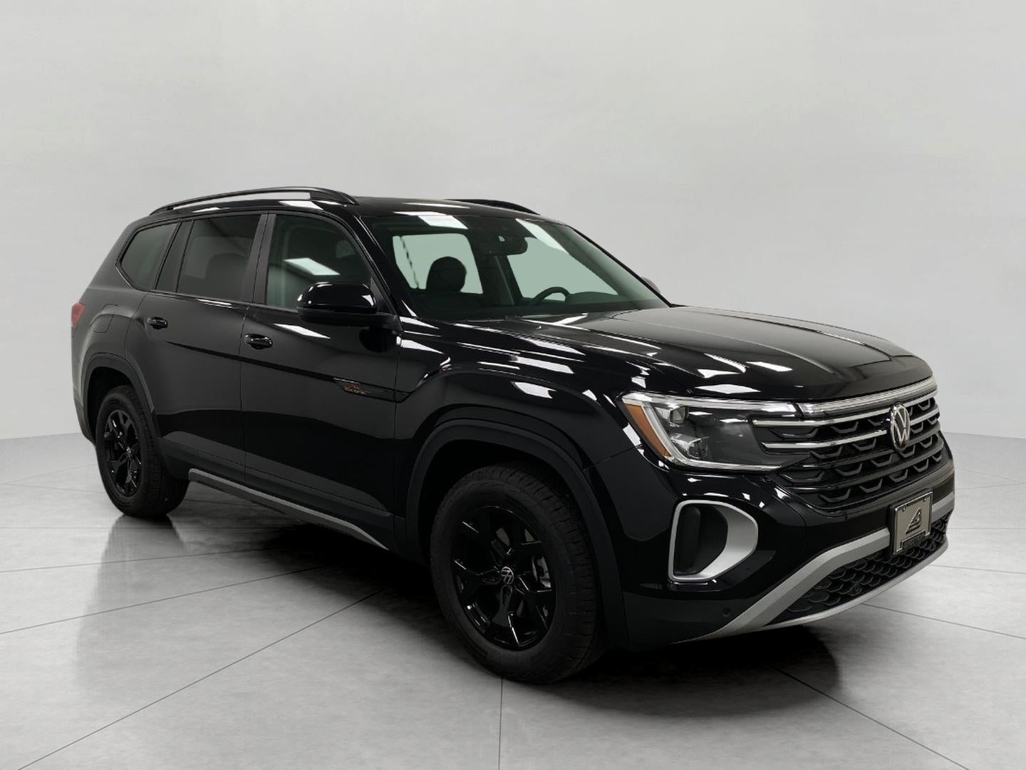 2026 Volkswagen Atlas 2.0T Atlas Peak Edition 4MOTION's photo