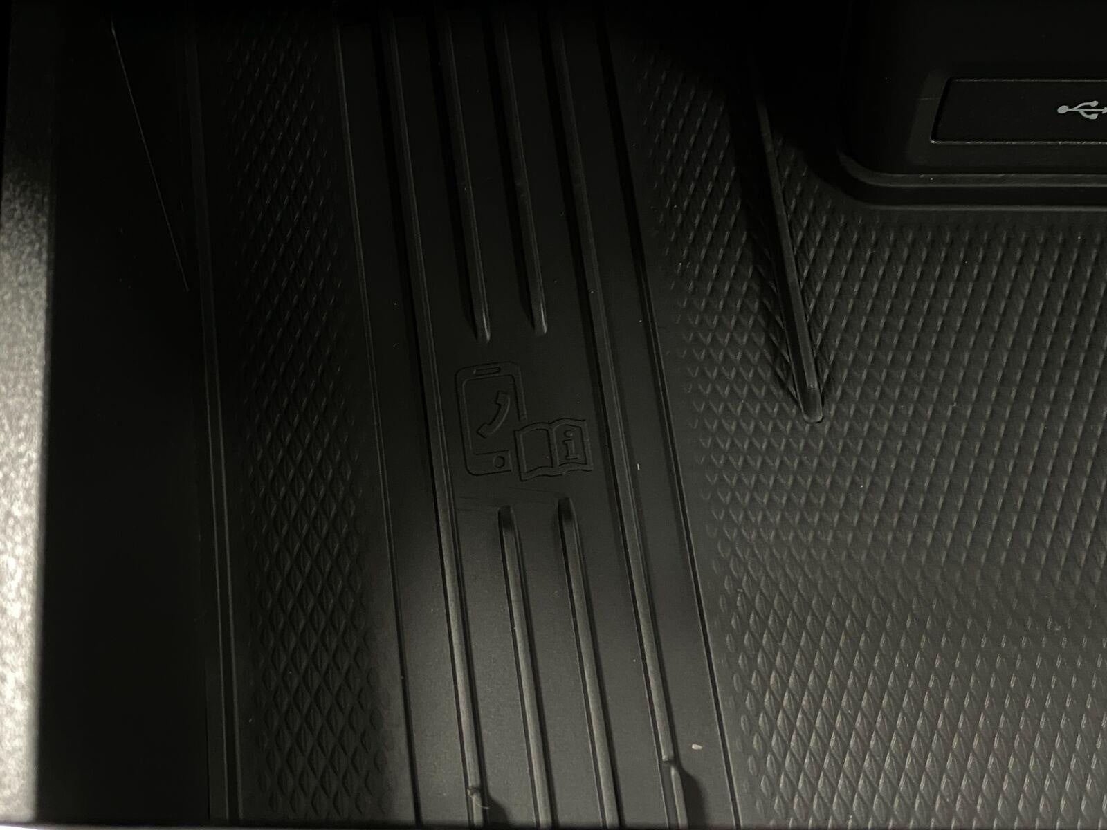 2026 Volkswagen Atlas 2.0T Peak Edition 4MOTION