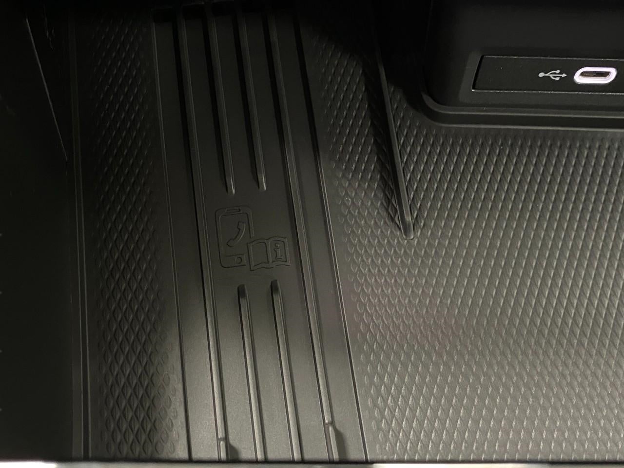 2026 Volkswagen Atlas 2.0T Peak Edition 4MOTION