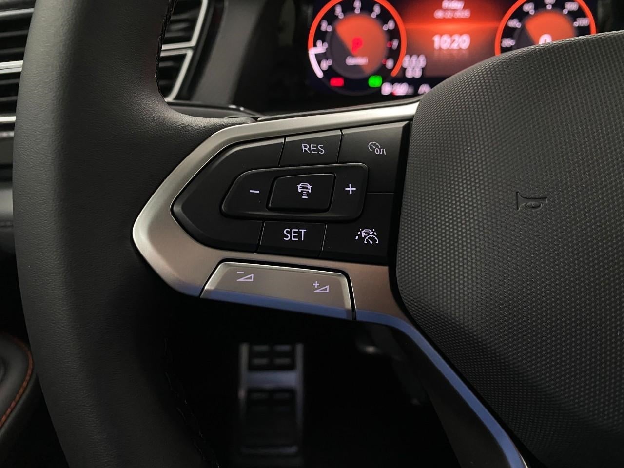 2026 Volkswagen Atlas 2.0T Peak Edition 4MOTION