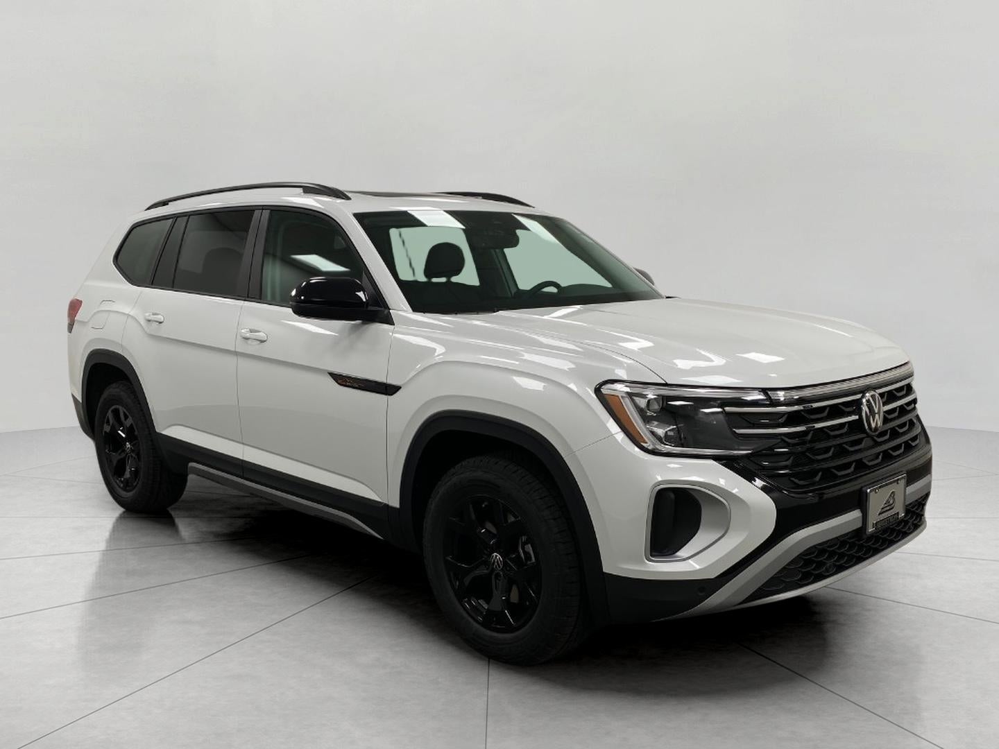 2026 Volkswagen Atlas 2.0T Atlas Peak Edition 4MOTION's photo