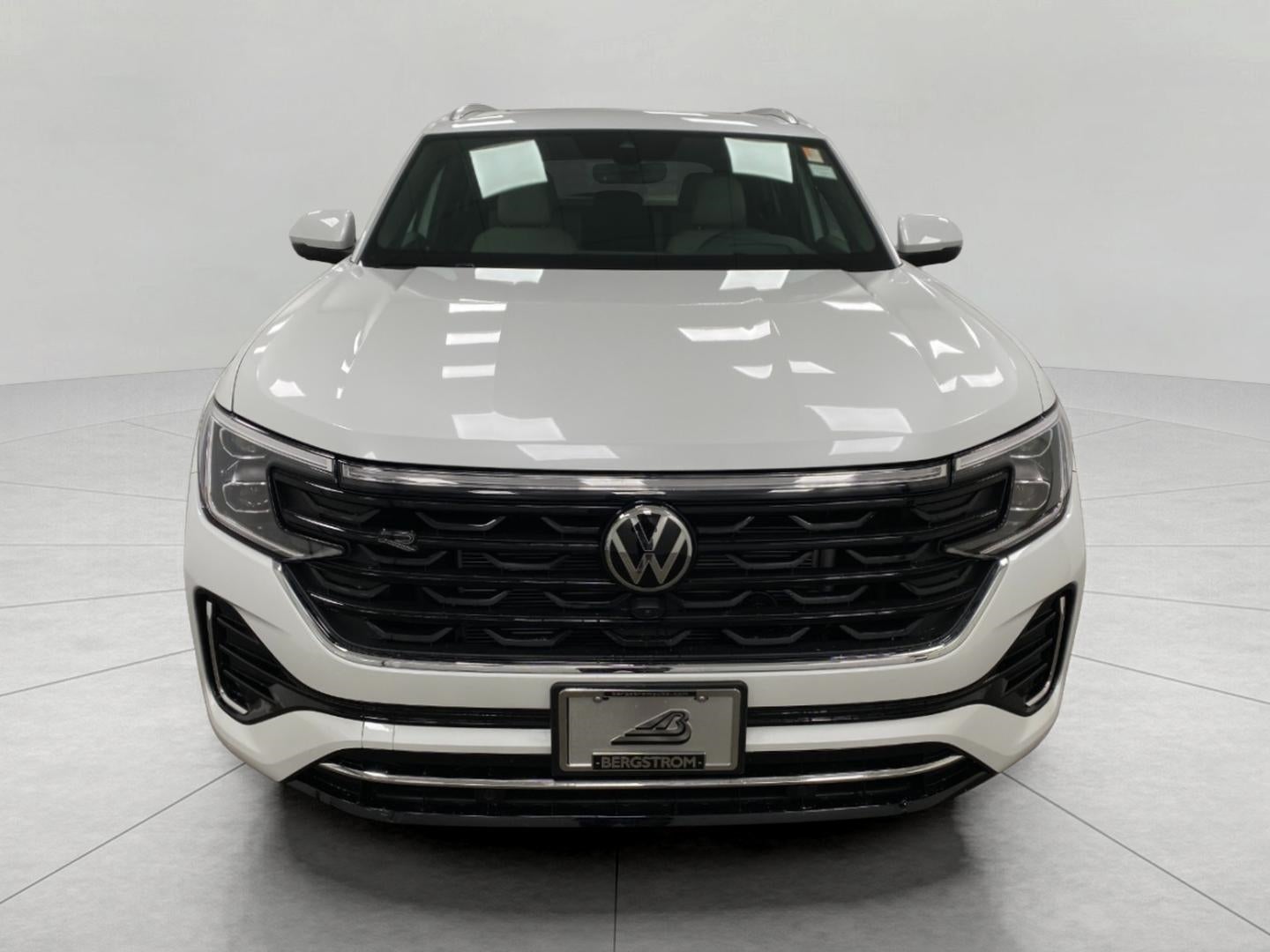 2026 Volkswagen Atlas Cross Sport 2.0T SEL Premium R-Line 4MOTION