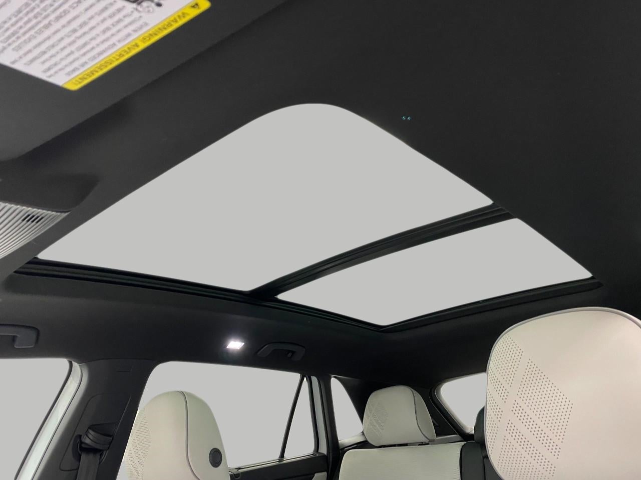 2026 Volkswagen Atlas Cross Sport 2.0T SEL Premium R-Line 4MOTION