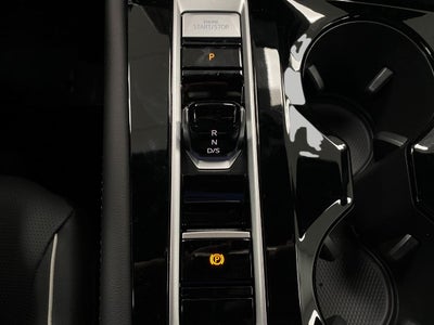 2026 Volkswagen Atlas Cross Sport 2.0T SEL Premium R-Line 4MOTION