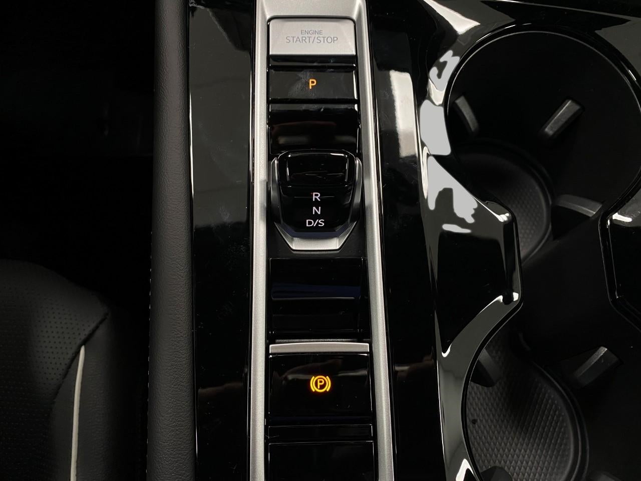 2026 Volkswagen Atlas Cross Sport 2.0T SEL Premium R-Line 4MOTION