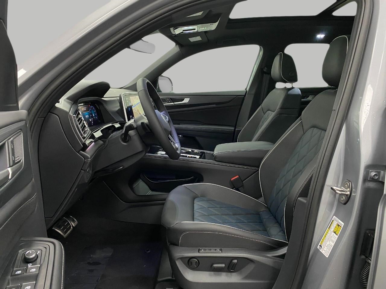 2026 Volkswagen Atlas Cross Sport 2.0T SEL Premium R-Line 4MOTION