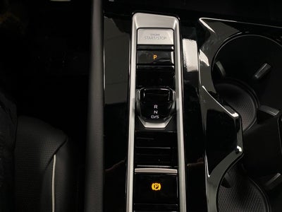 2026 Volkswagen Atlas Cross Sport 2.0T SEL Premium R-Line 4MOTION