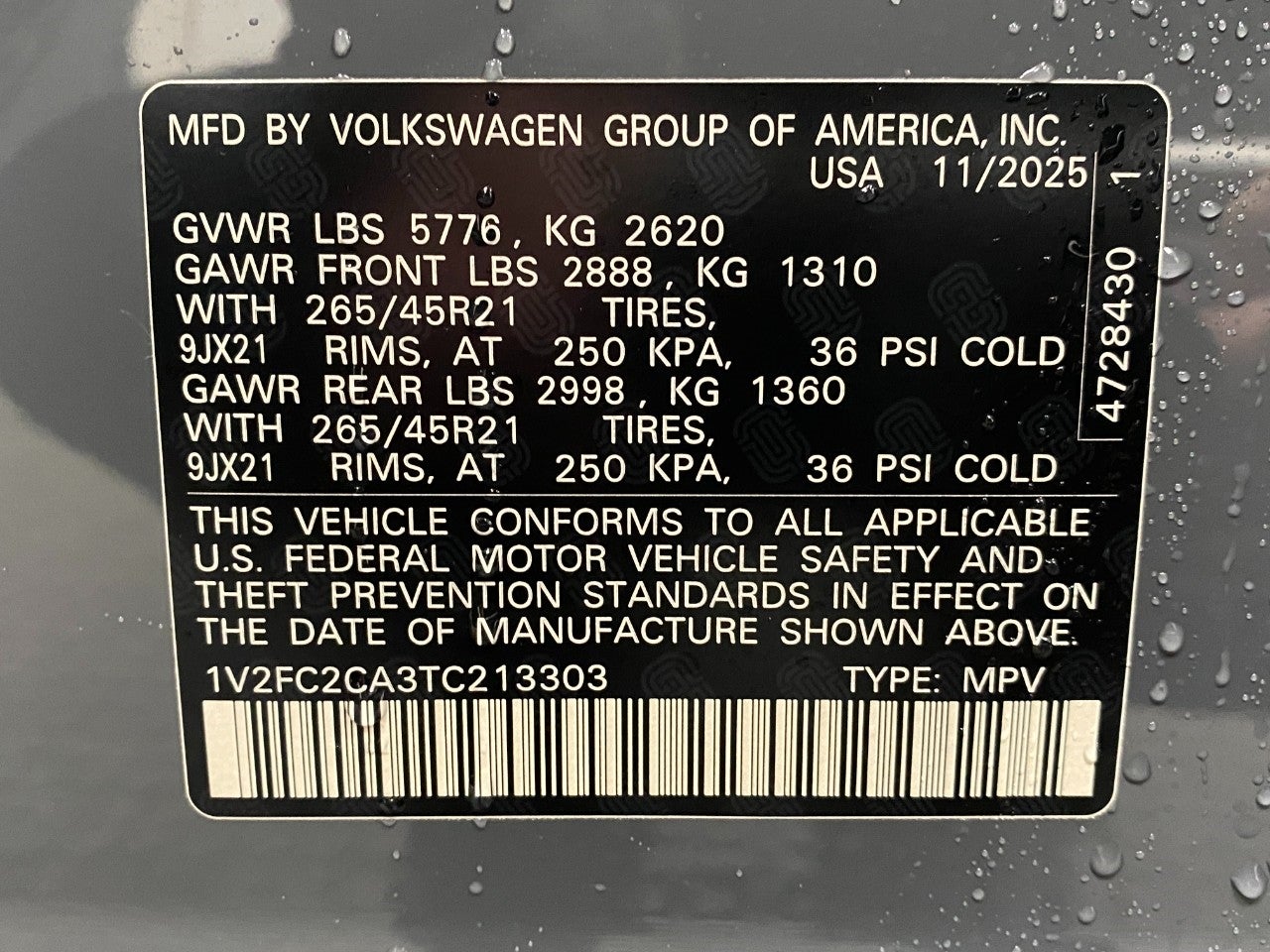 2026 Volkswagen Atlas Cross Sport 2.0T SEL Premium R-Line 4MOTION