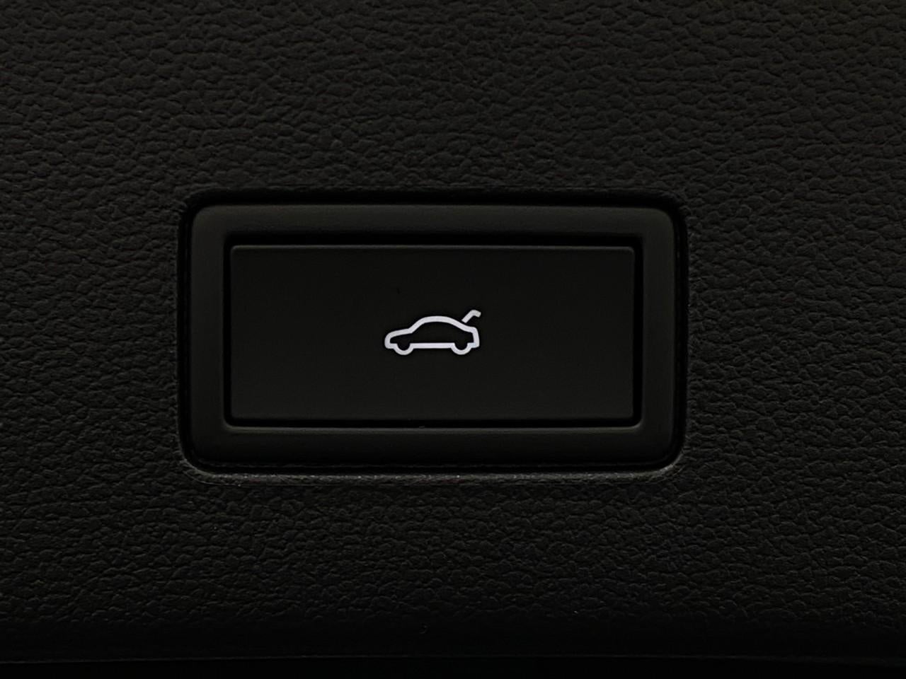 2026 Volkswagen Atlas Cross Sport 2.0T SEL Premium R-Line 4MOTION