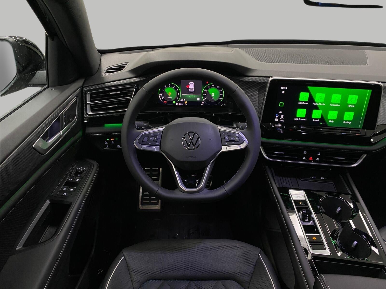 2026 Volkswagen Atlas Cross Sport 2.0T SEL Premium R-Line 4MOTION