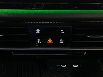 2026 Volkswagen Atlas Cross Sport 2.0T SEL Premium R-Line 4MOTION