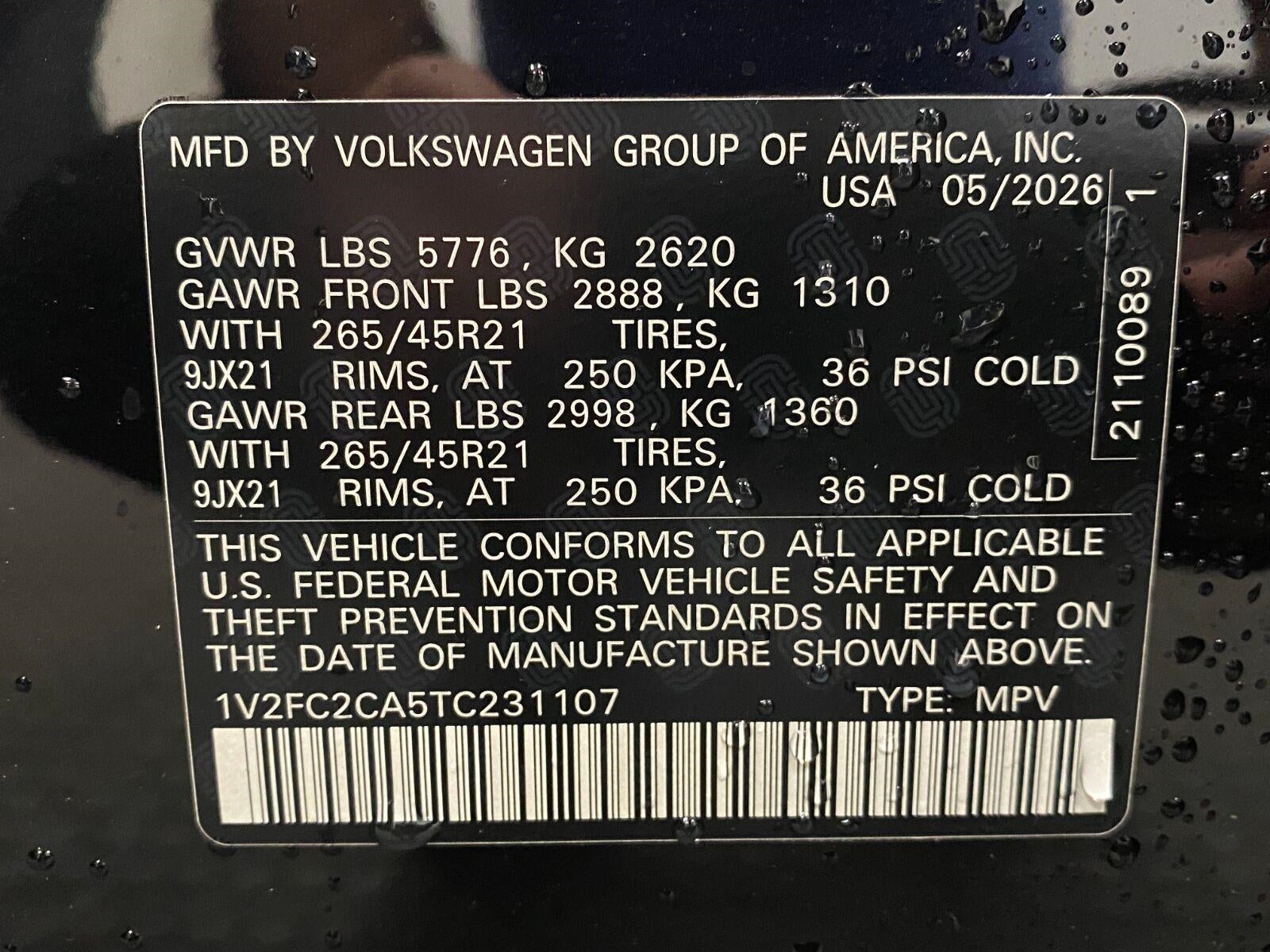 2026 Volkswagen Atlas Cross Sport 2.0T SEL Premium R-Line 4MOTION