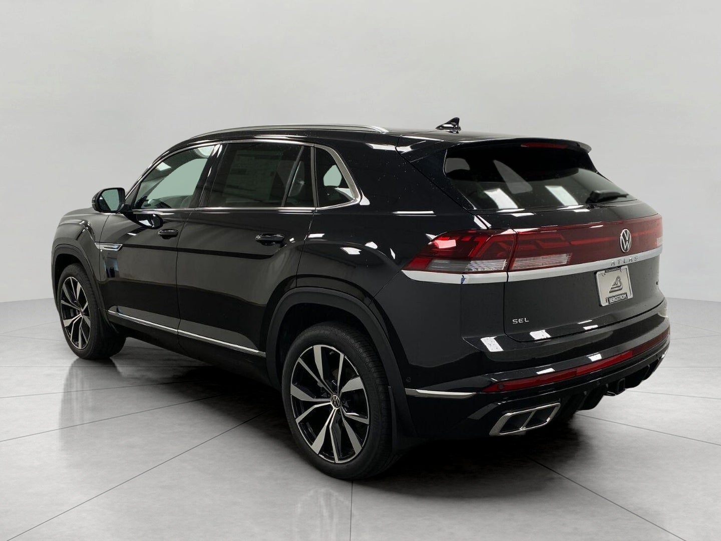 2026 Volkswagen Atlas Cross Sport 2.0T SEL Premium R-Line 4MOTION