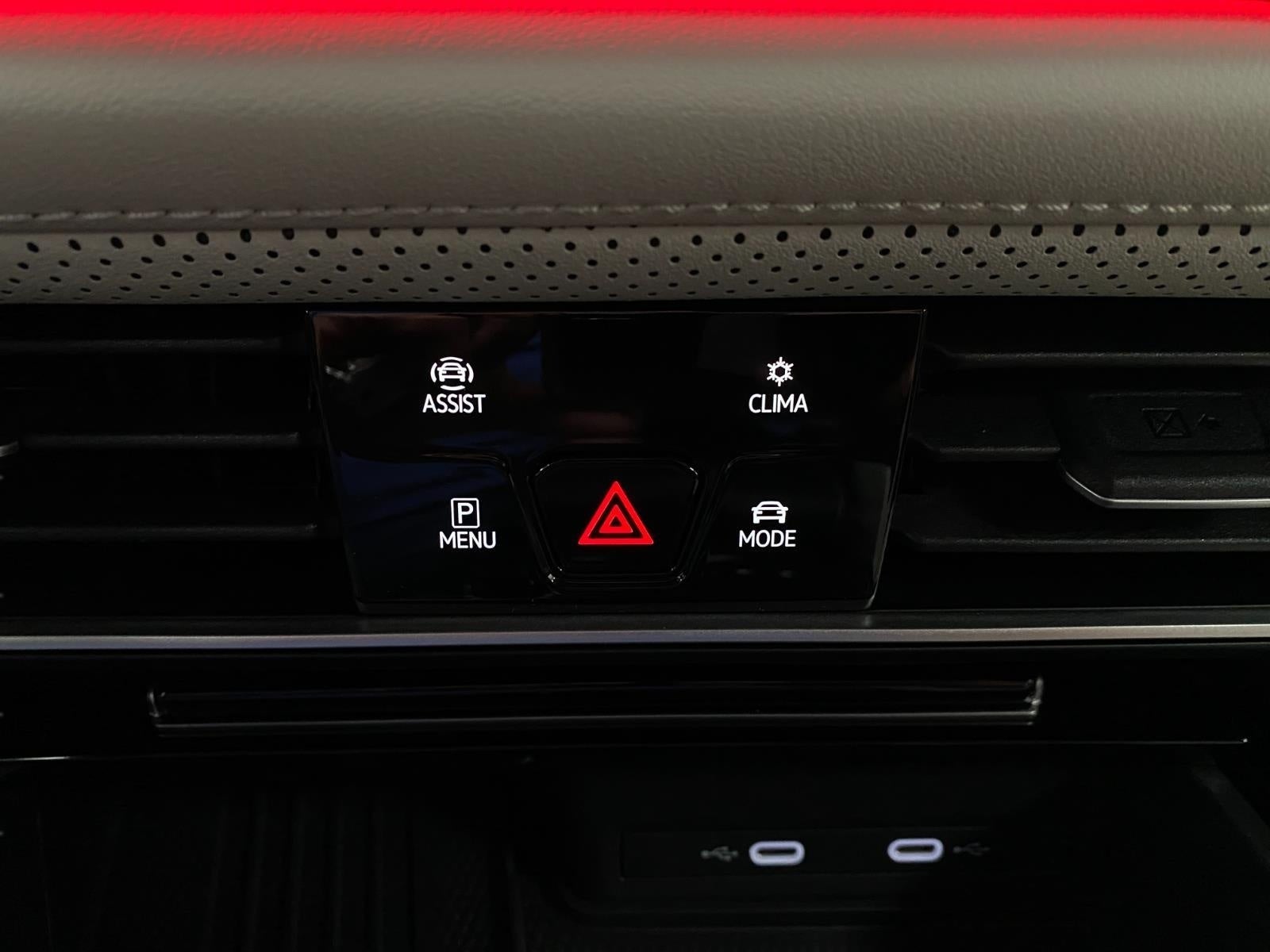 2026 Volkswagen Atlas Cross Sport 2.0T SEL Premium R-Line 4MOTION