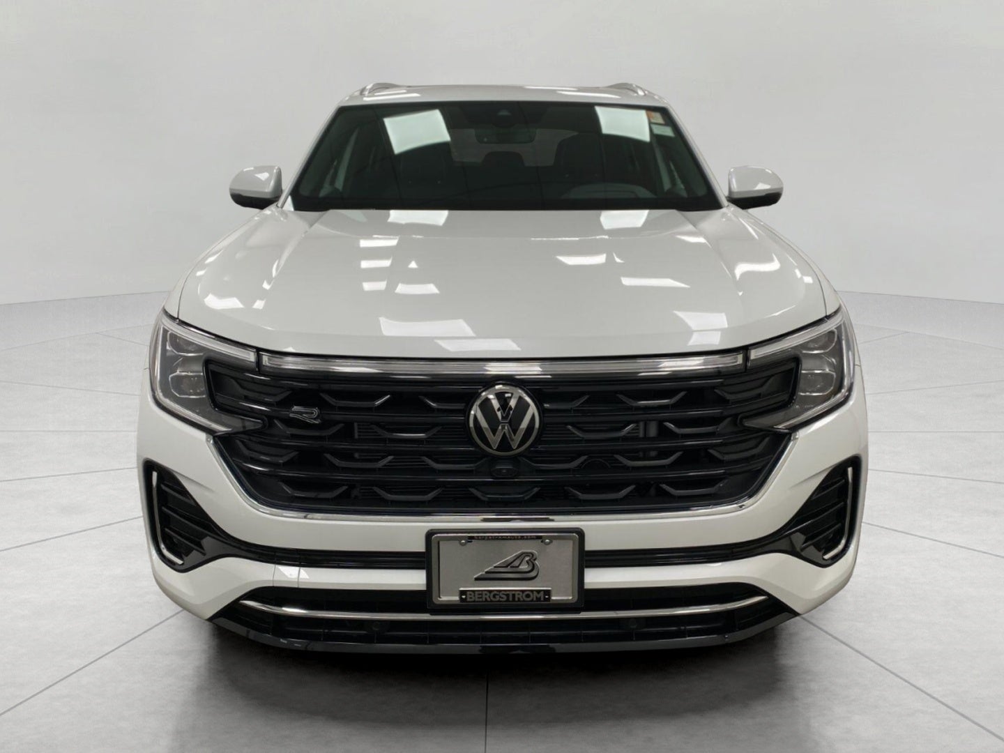 2026 Volkswagen Atlas Cross Sport 2.0T SEL Premium R-Line 4MOTION