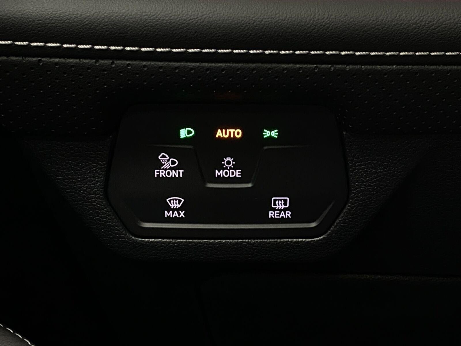 2026 Volkswagen Atlas Cross Sport 2.0T SEL Premium R-Line 4MOTION