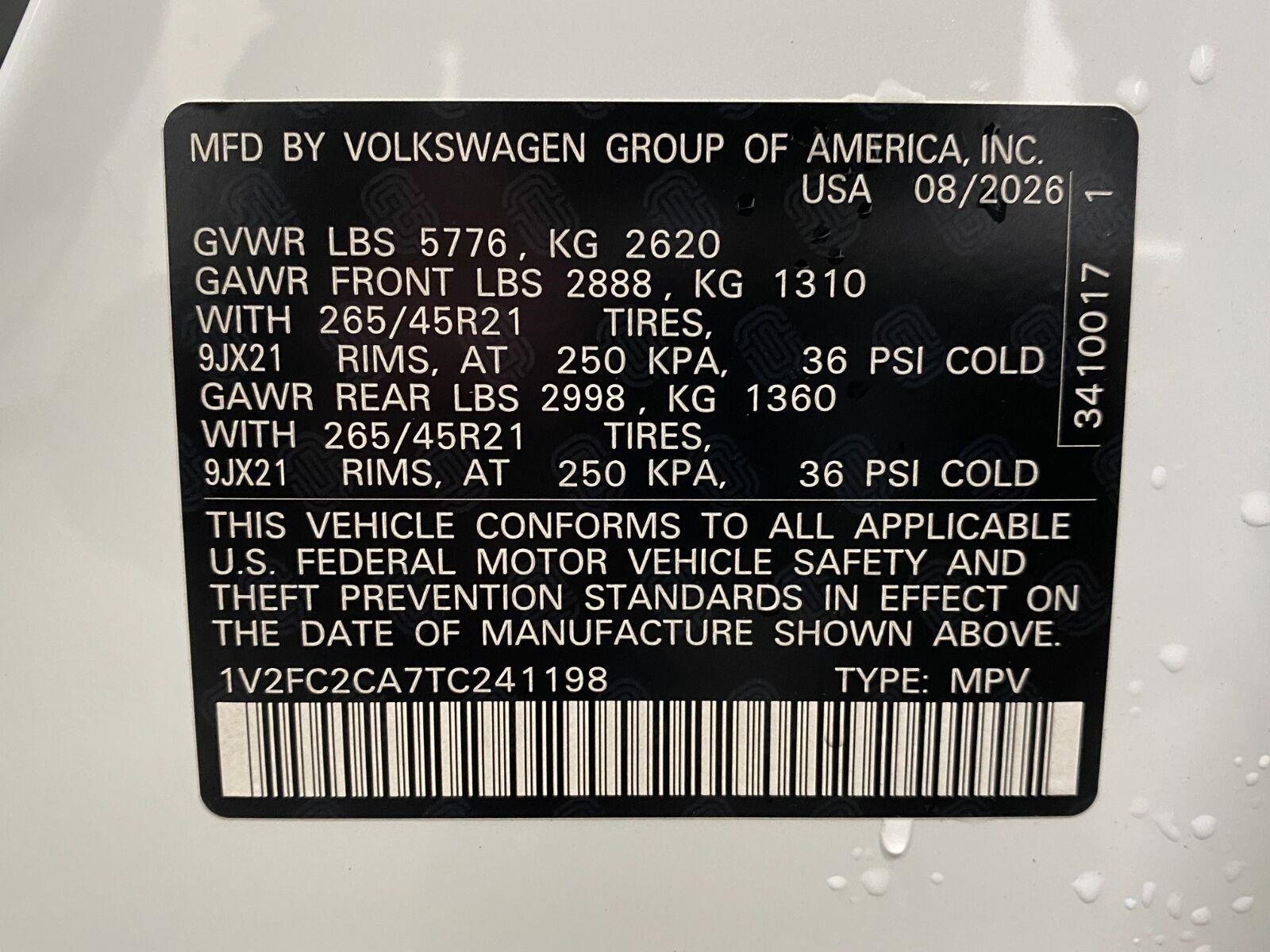 2026 Volkswagen Atlas Cross Sport 2.0T SEL Premium R-Line 4MOTION