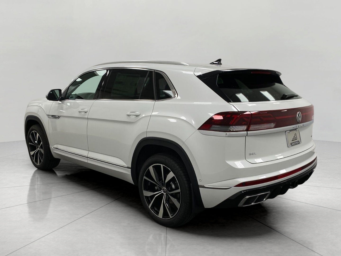 2026 Volkswagen Atlas Cross Sport 2.0T SEL Premium R-Line 4MOTION