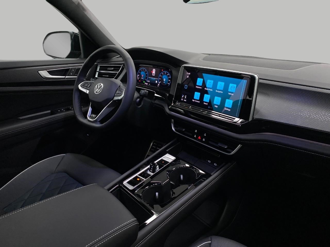 2026 Volkswagen Atlas Cross Sport 2.0T SEL Premium R-Line 4MOTION