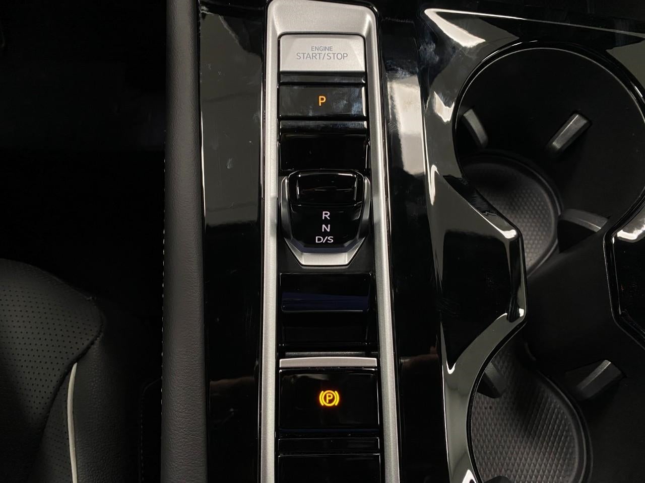 2026 Volkswagen Atlas Cross Sport 2.0T SEL Premium R-Line 4MOTION