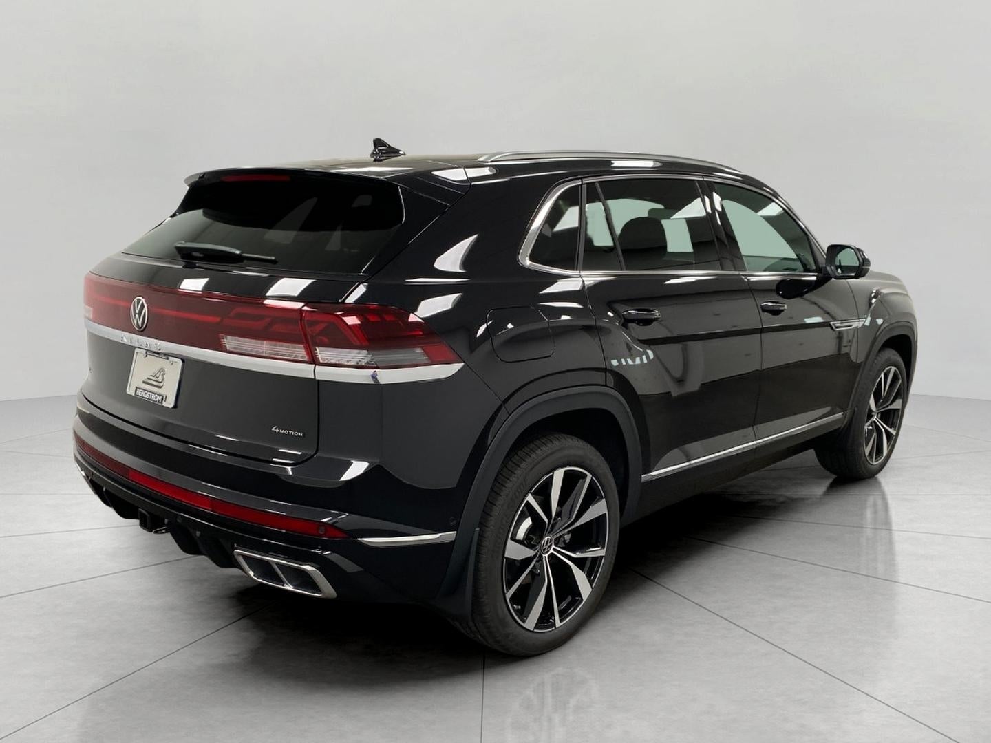 2026 Volkswagen Atlas Cross Sport 2.0T SEL Premium R-Line 4MOTION