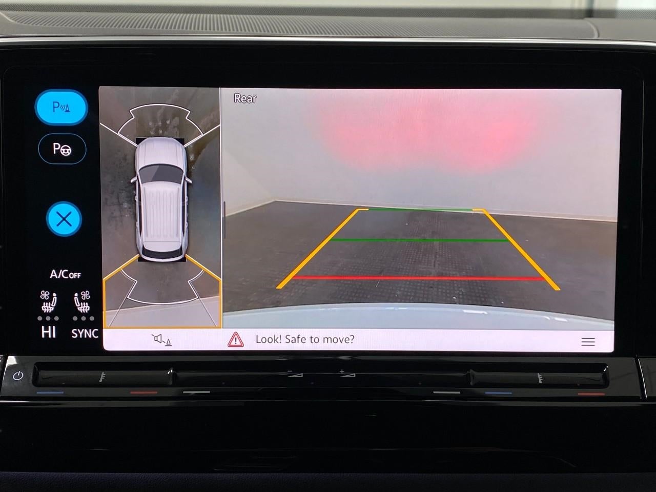 2026 Volkswagen Atlas Cross Sport 2.0T SEL Premium R-Line 4MOTION