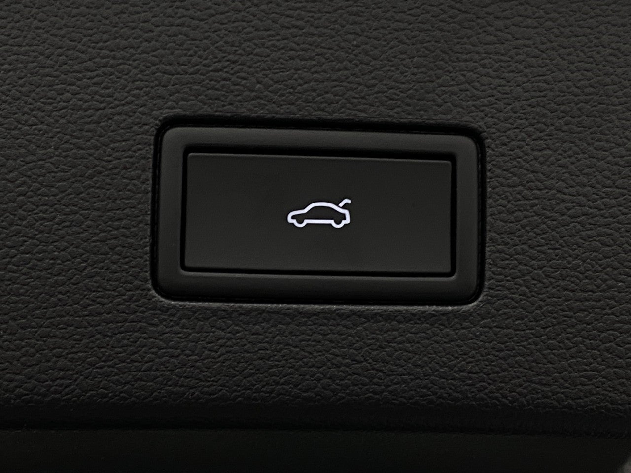 2026 Volkswagen Atlas Cross Sport 2.0T SEL Premium R-Line 4MOTION