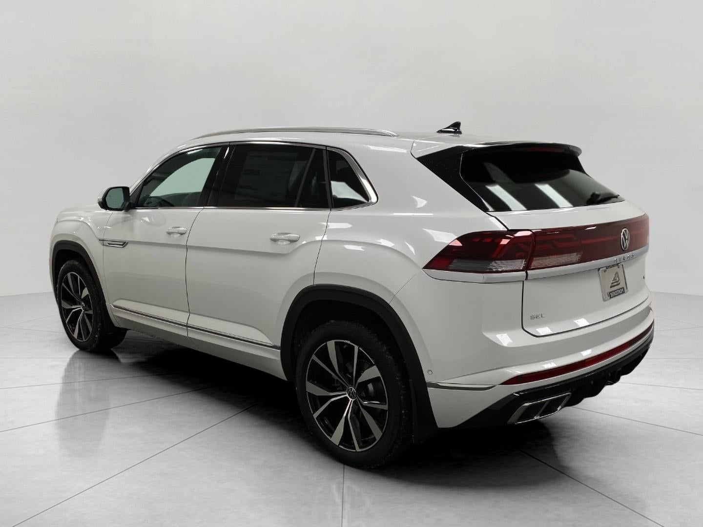 2026 Volkswagen Atlas Cross Sport 2.0T SEL Premium R-Line 4MOTION