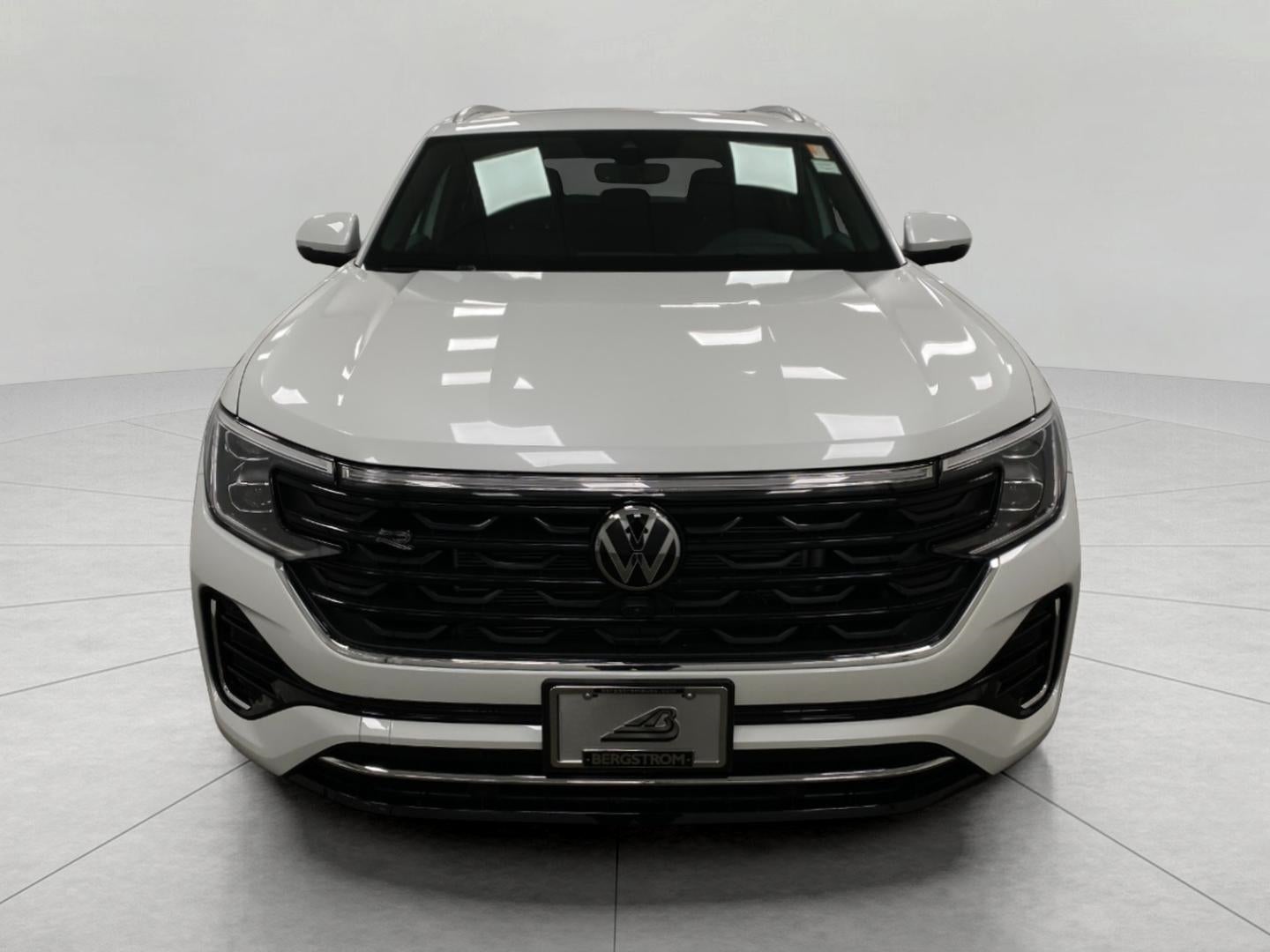 2026 Volkswagen Atlas Cross Sport 2.0T SEL Premium R-Line 4MOTION