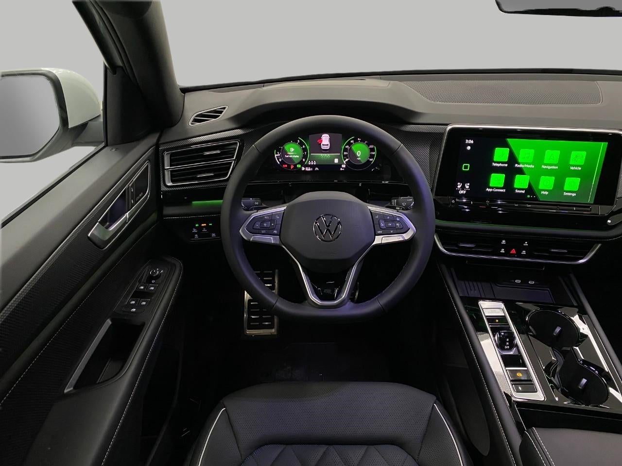 2026 Volkswagen Atlas Cross Sport 2.0T SEL Premium R-Line 4MOTION