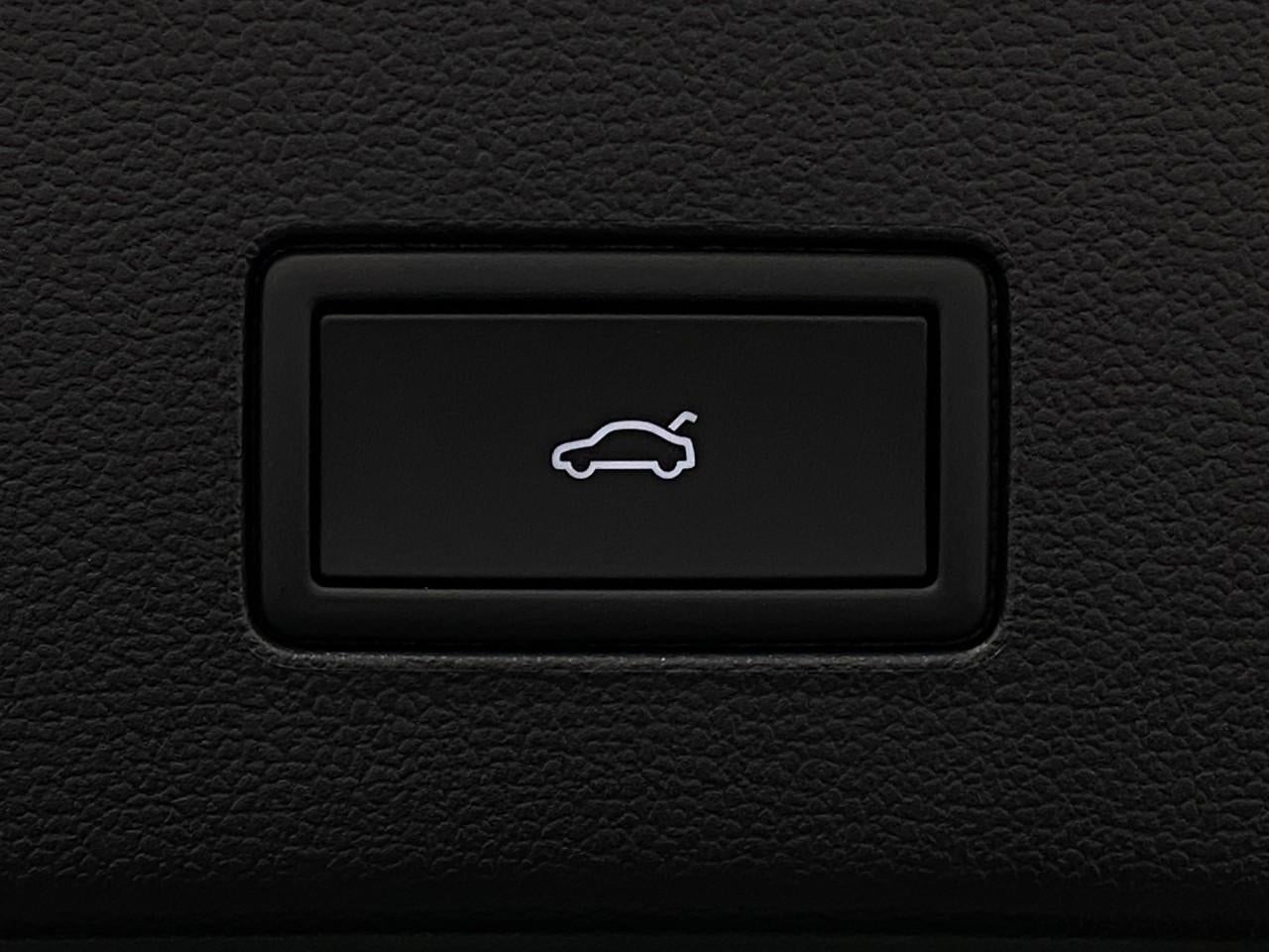 2026 Volkswagen Atlas Cross Sport 2.0T SEL Premium R-Line 4MOTION