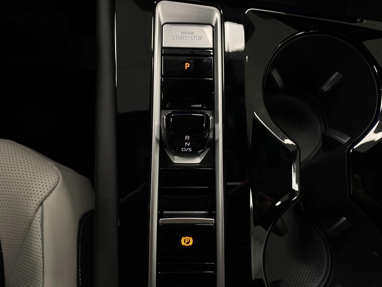 2026 Volkswagen Atlas Cross Sport 2.0T SEL Premium R-Line 4MOTION