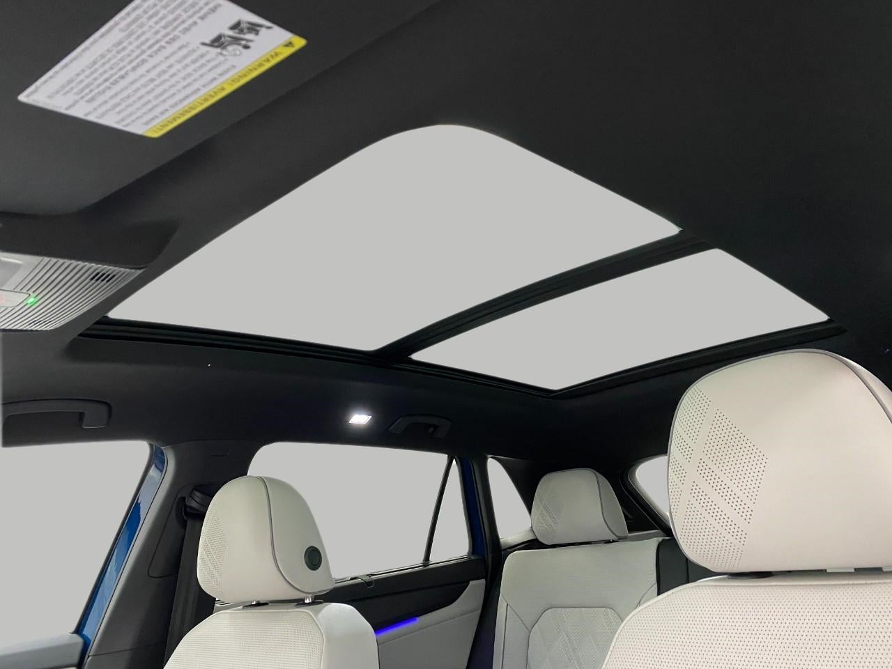 2026 Volkswagen Atlas Cross Sport 2.0T SEL Premium R-Line 4MOTION