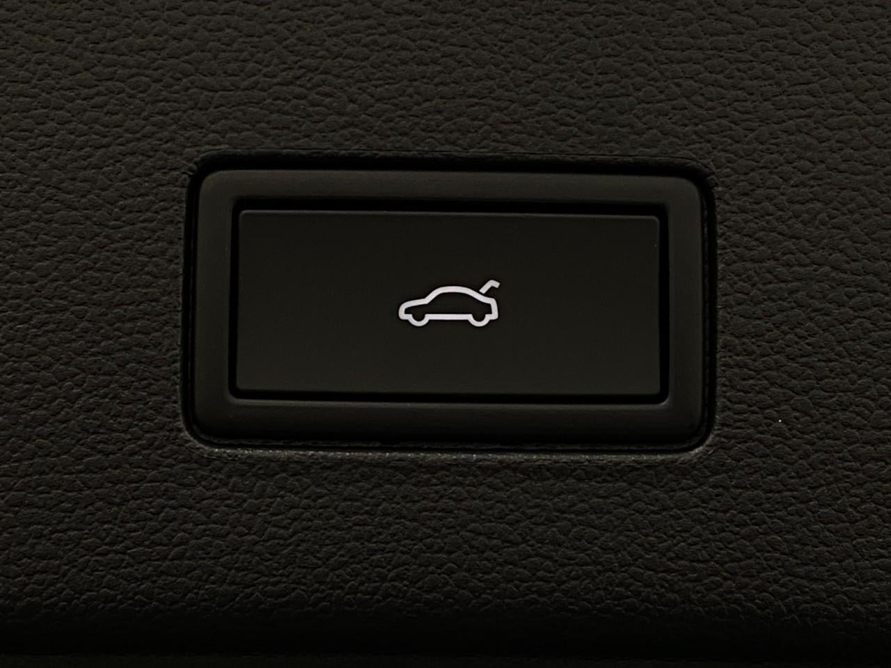 2026 Volkswagen Atlas Cross Sport 2.0T SEL Premium R-Line 4MOTION