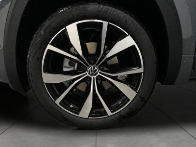 2026 Volkswagen Atlas Cross Sport 2.0T SEL Premium R-Line 4MOTION