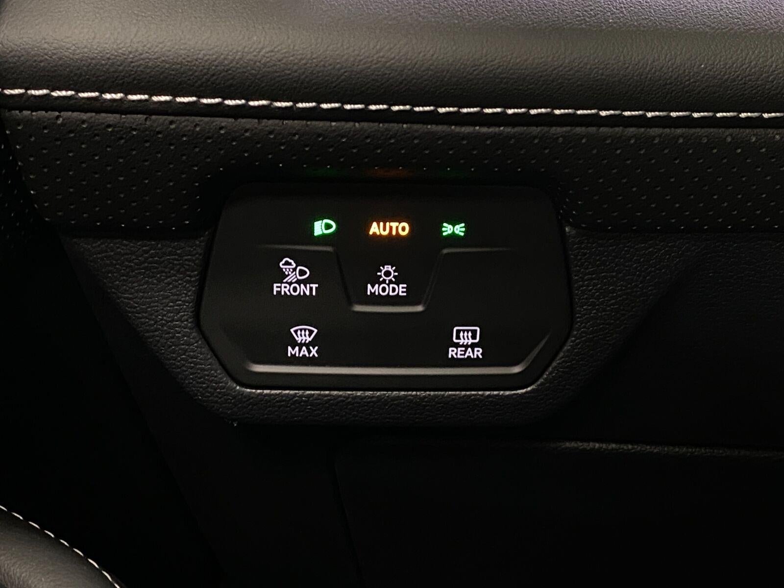 2026 Volkswagen Atlas Cross Sport 2.0T SEL Premium R-Line 4MOTION
