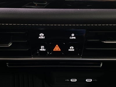 2026 Volkswagen Atlas Cross Sport 2.0T SEL Premium R-Line 4MOTION