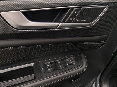 2026 Volkswagen Atlas Cross Sport 2.0T SEL Premium R-Line 4MOTION