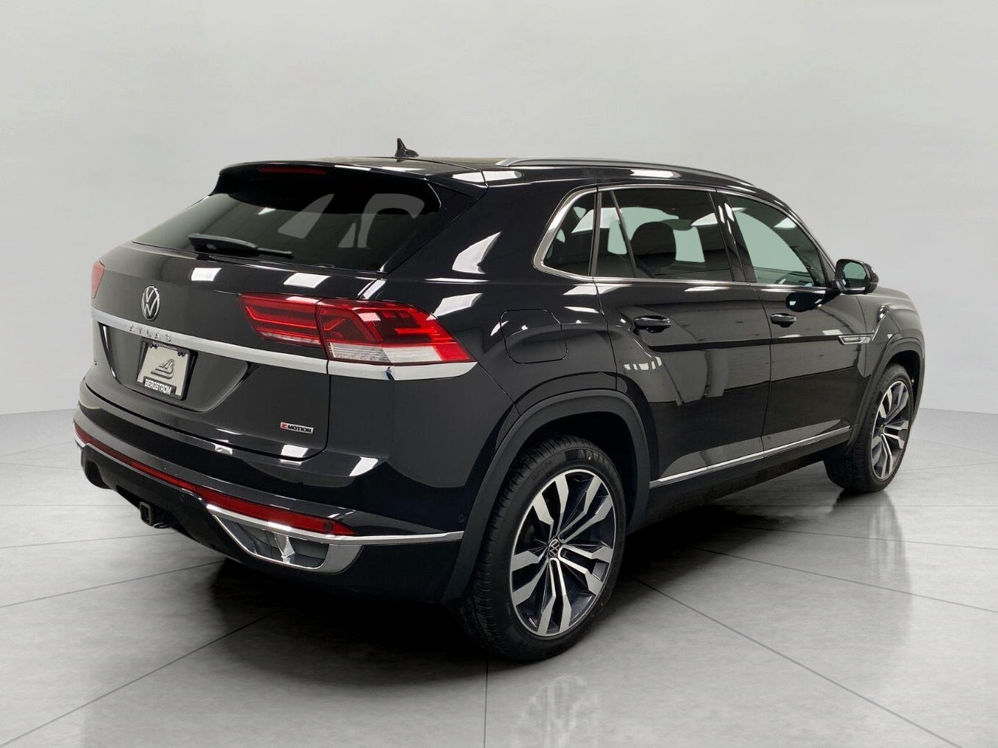 2021 Volkswagen Atlas Cross Sport 3.6L V6 SEL Premium R-Line 4MOTION