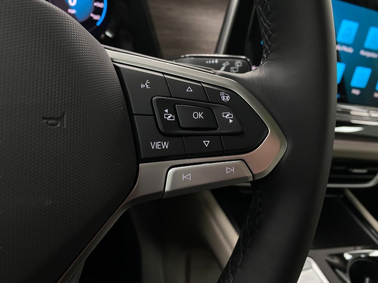 2026 Volkswagen Atlas 2.0T SEL Premium R-Line 4MOTION