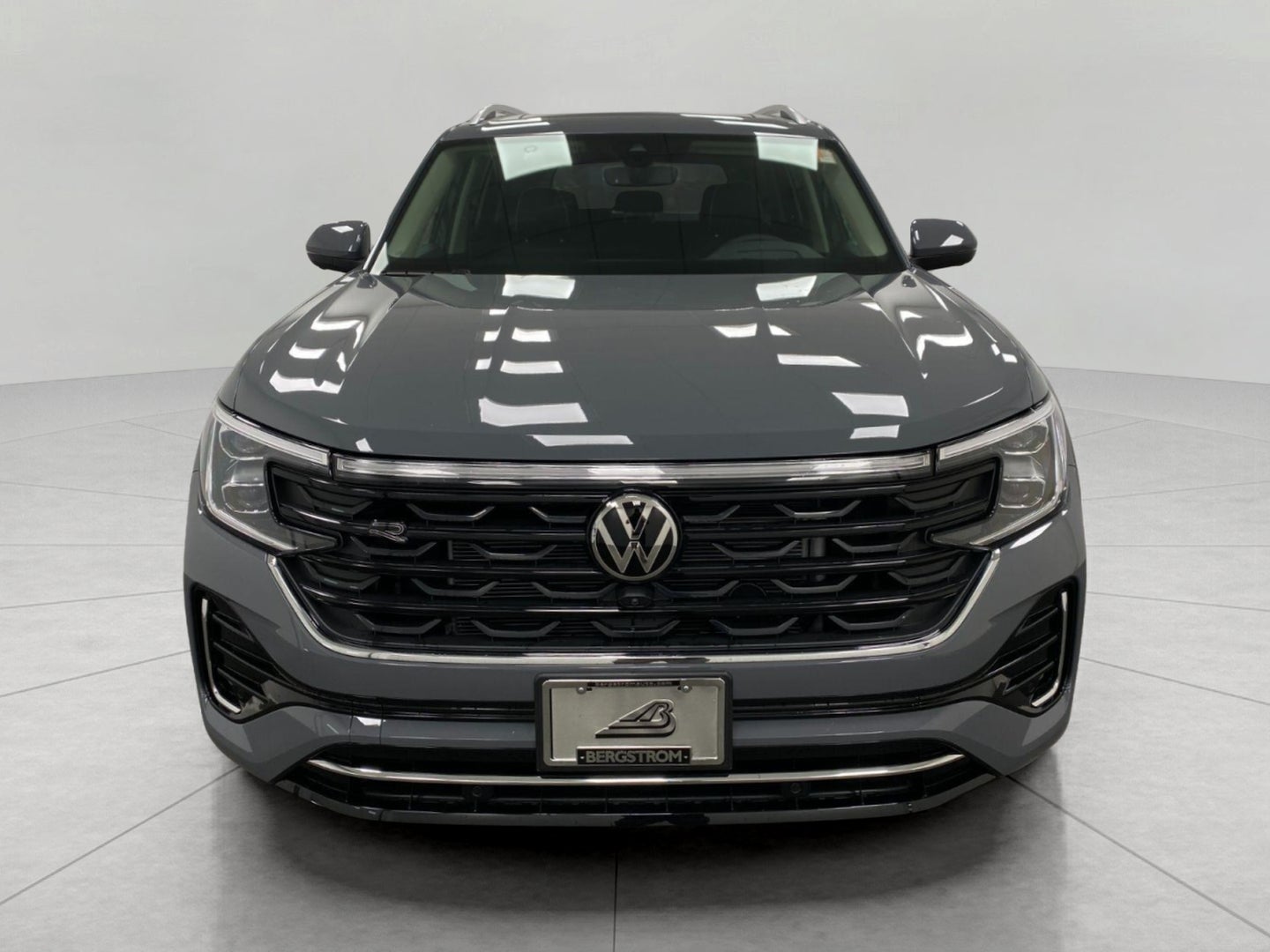 2026 Volkswagen Atlas 2.0T SEL Premium R-Line 4MOTION