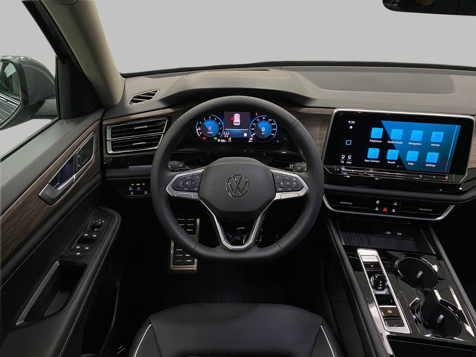 2026 Volkswagen Atlas 2.0T SEL Premium R-Line 4MOTION