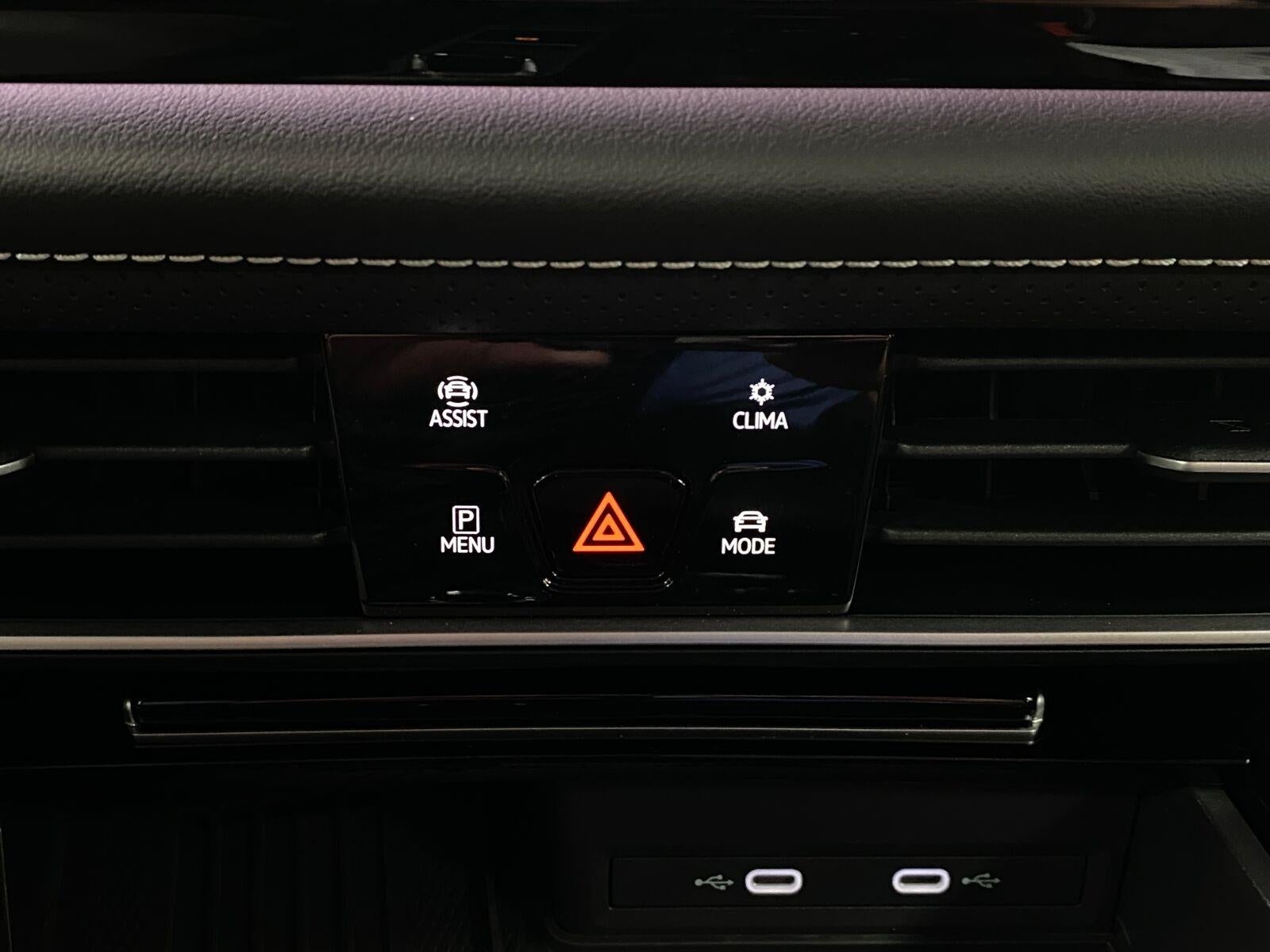 2026 Volkswagen Atlas 2.0T SEL Premium R-Line 4MOTION