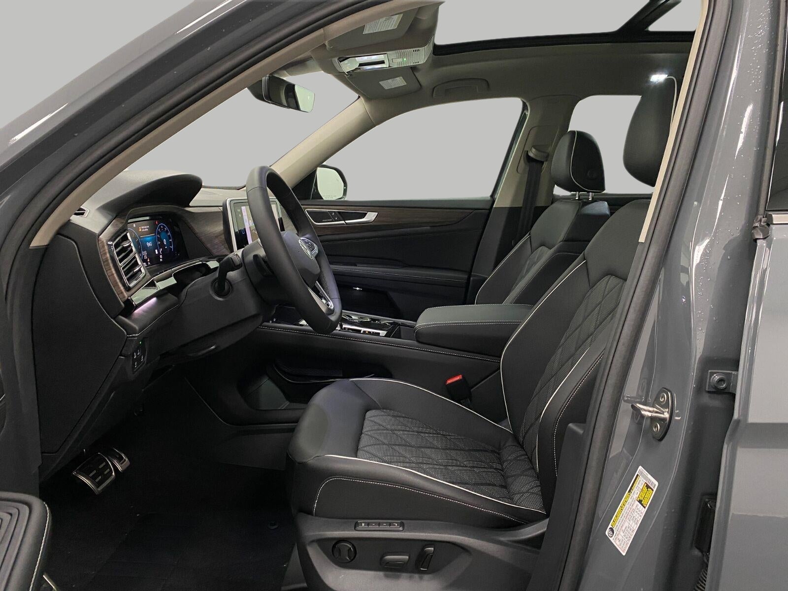 2026 Volkswagen Atlas 2.0T SEL Premium R-Line 4MOTION